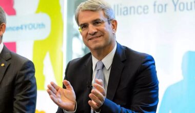 Nestlé licenzia l'amministratore delegato Freixe per una relazione non dichiarata con una dipendente