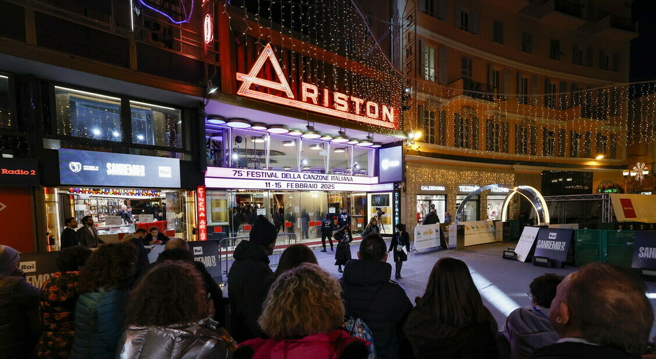 Sanremo 2026, c'è l'accordo tra Rai e Comune. Il Festival ancora all'Ariston: l'annuncio al Tg1