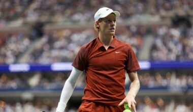 Jannik riparte da Pechino, nel mirino Shanghai e Atp Finals, c'è anche Vienna. Il programma dell'azzurro e il confronto con Alcaraz
