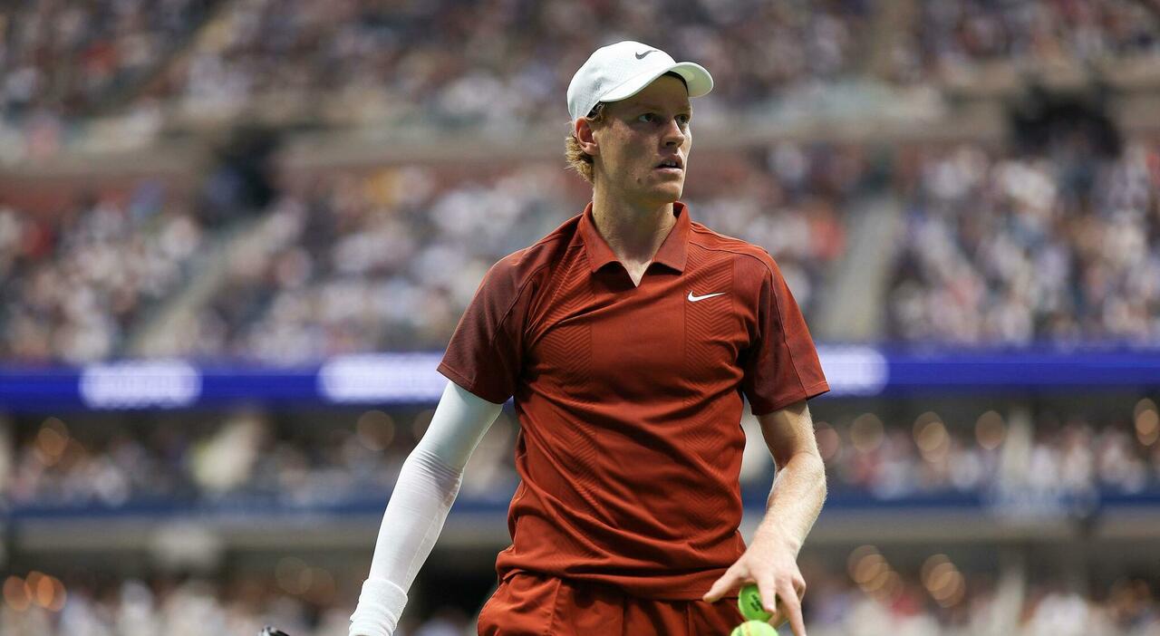 Jannik riparte da Pechino, nel mirino Shanghai e Atp Finals, c'è anche Vienna. Il programma dell'azzurro e il confronto con Alcaraz