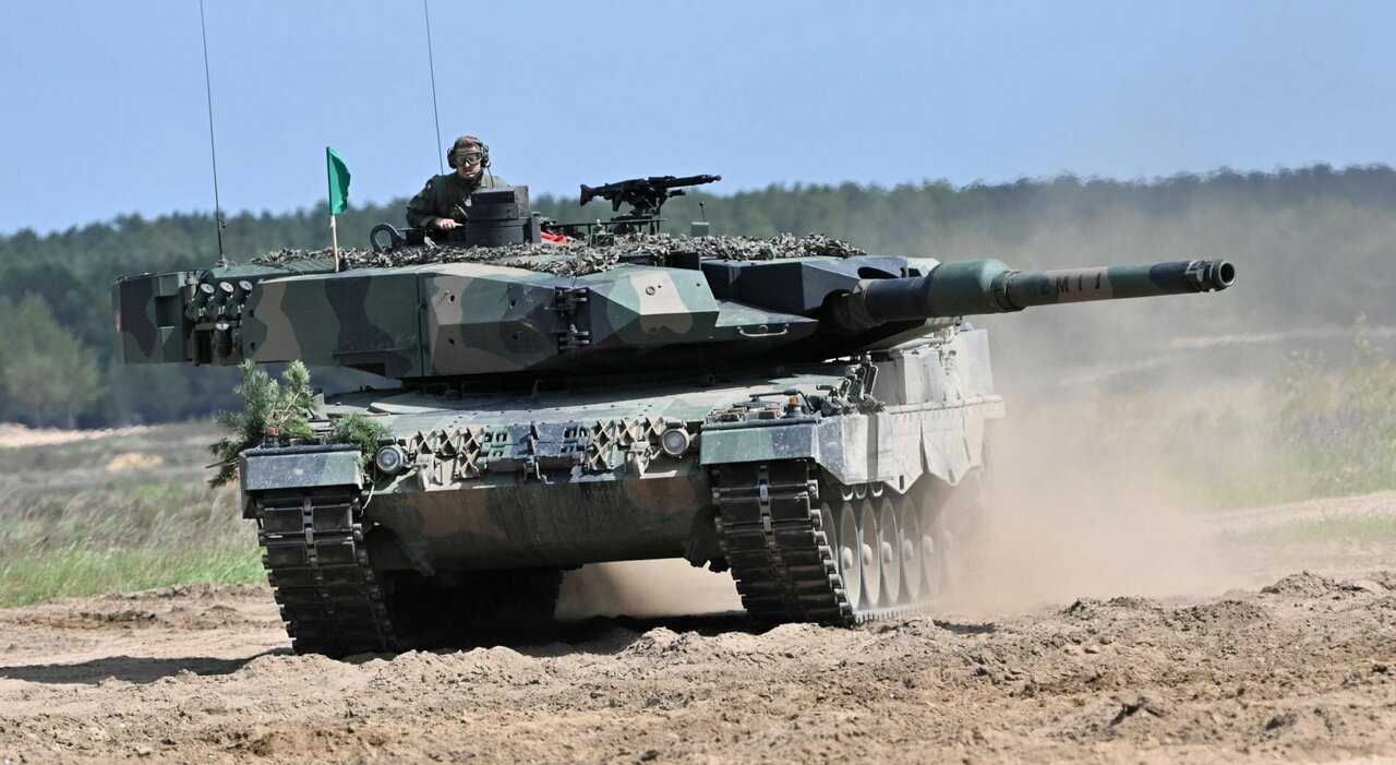 Polonia, il maxi esercito: i tank coreani, gli Abrams, i Leopard tedeschi. E i soldati raddoppieranno - Il Messaggero