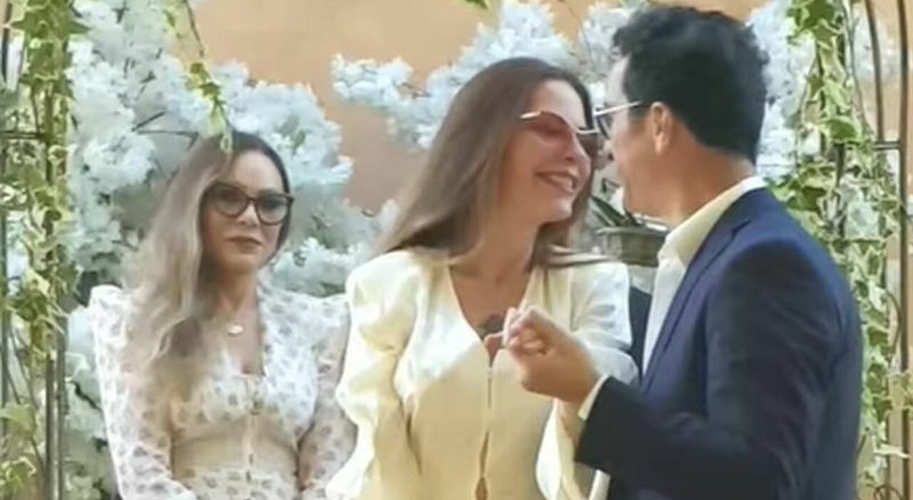l'abito da sposa russo, la cerimonia, il look di Ornella Muti, gli invitati