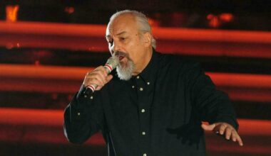 «Ho provato tutte le droghe, ho smesso quando è nata mia figlia con la sindrome di Down. Sanremo? Ero sul palco con la lampo dei pantaloni abbassata»