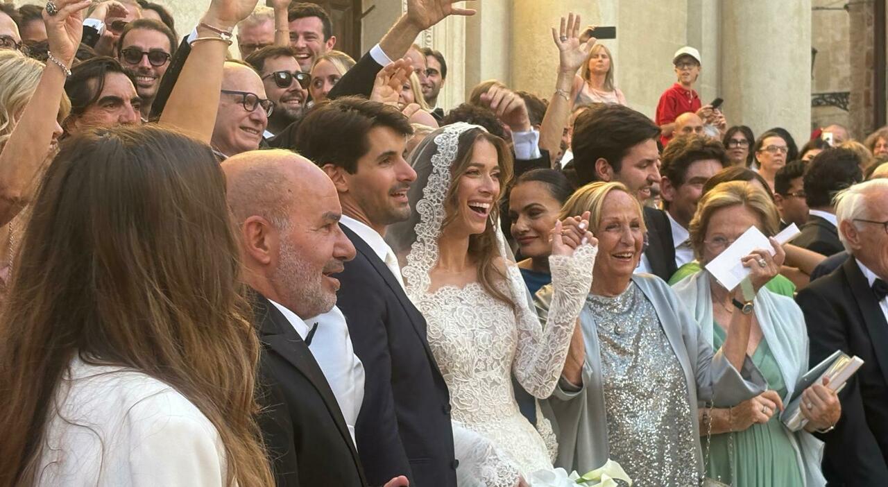 Chi sono Charlotte di Pietro e Lorenzo Tolotta-Leclerc (fratello di Charles), i due sposi che hanno incantato Lecce. La vita a Monaco, le origini salentine di lei e l'azienda di lui