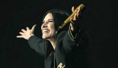 Laura Pausini: «Ho venduto 40 milioni di dischi e sono rimasta senza niente. Un giorno farò i nomi»
