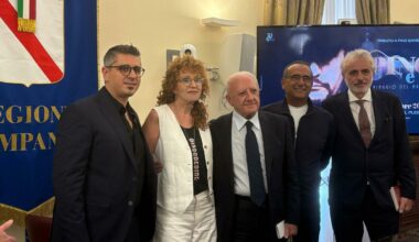 Pino è, presentato il maxi evento al Plebiscito: il cast ufficiale e i duetti - Il Mattino