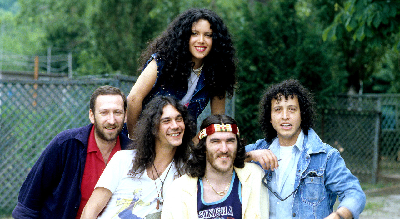 Cinquant’anni di Matia Bazar: le voci che hanno fatto la storia del pop italiano - Leggo.it