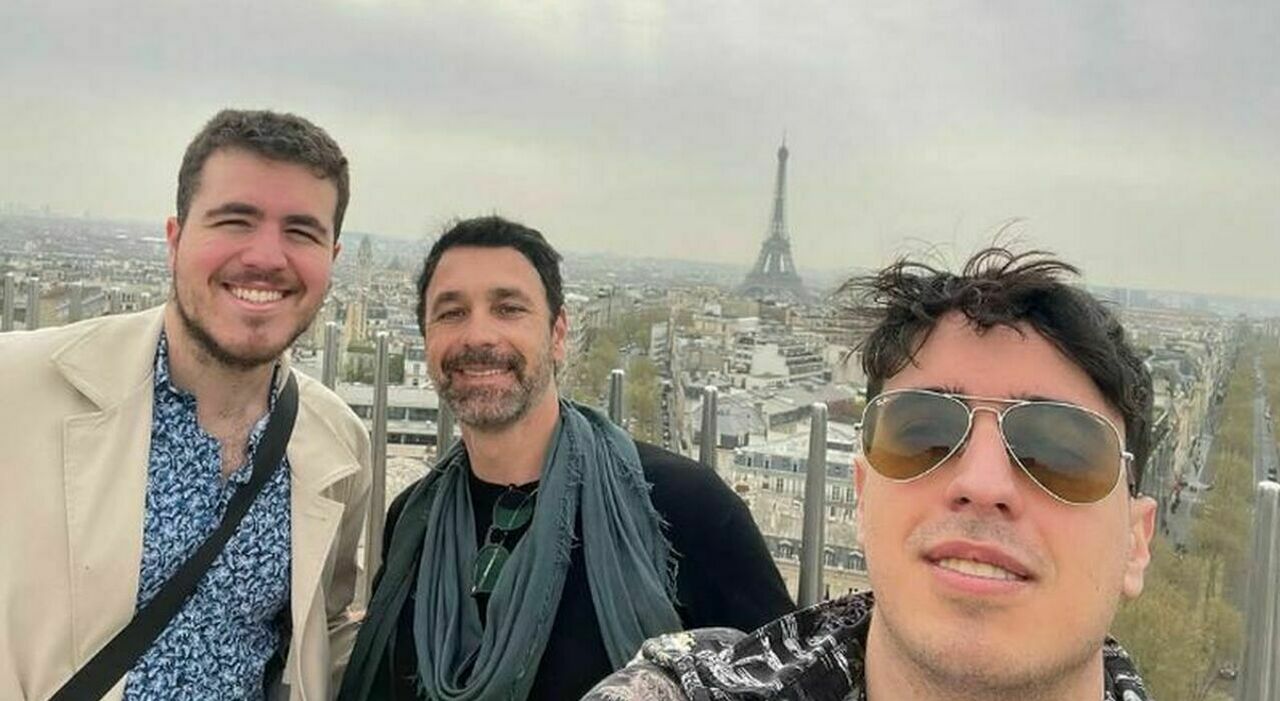 Raoul Bova, il figlio Francesco debutta a Don Matteo: chi è il 24enne sul set con papà. «Ha voglia di imparare» - Leggo.it
