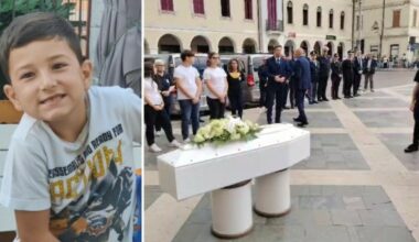 Mattia Restuccia, il funerale nel giorno in cui avrebbe compiuto 7 anni. Il paese si stringe a mamma Genny e al fratello