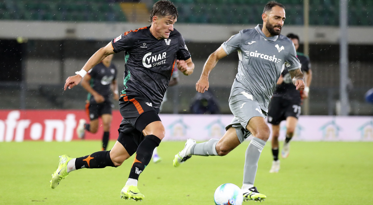 forte grandinata di 15 minuti, poi vincono gli arancioverdi