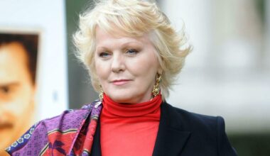 Katia Ricciarelli a Verissimo: «Magalli è cattivo, gli darei uno schiaffo. Baudo? Mi sono sentita tradita». E poi esce dallo studio in... - Il Messaggero