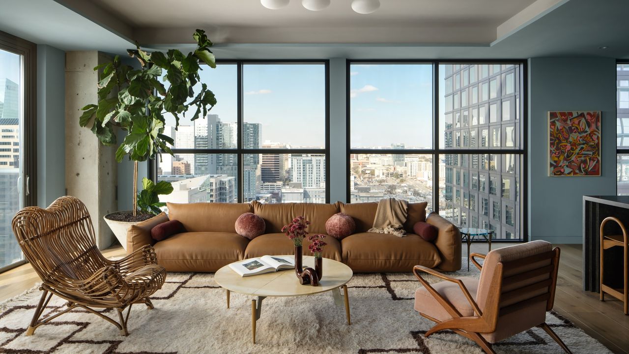 Un appartamento moderno che rende omaggio a Gio Ponti e Carlo Scarpa