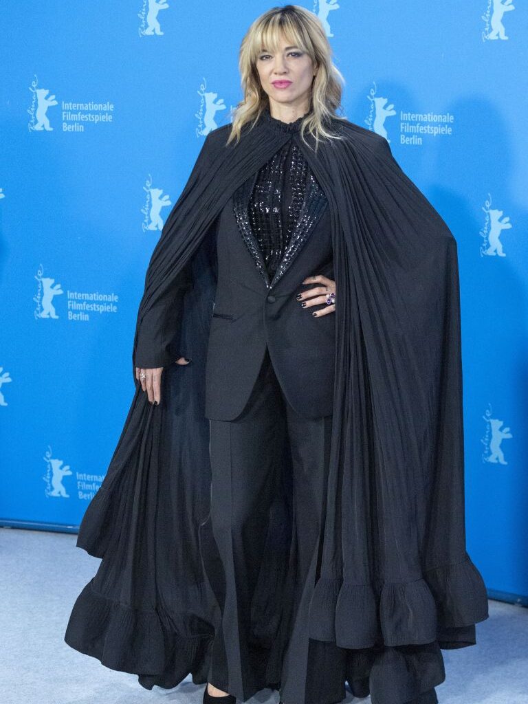 Asia Argento, 10 look che hanno fatto la storia da vera bad girl