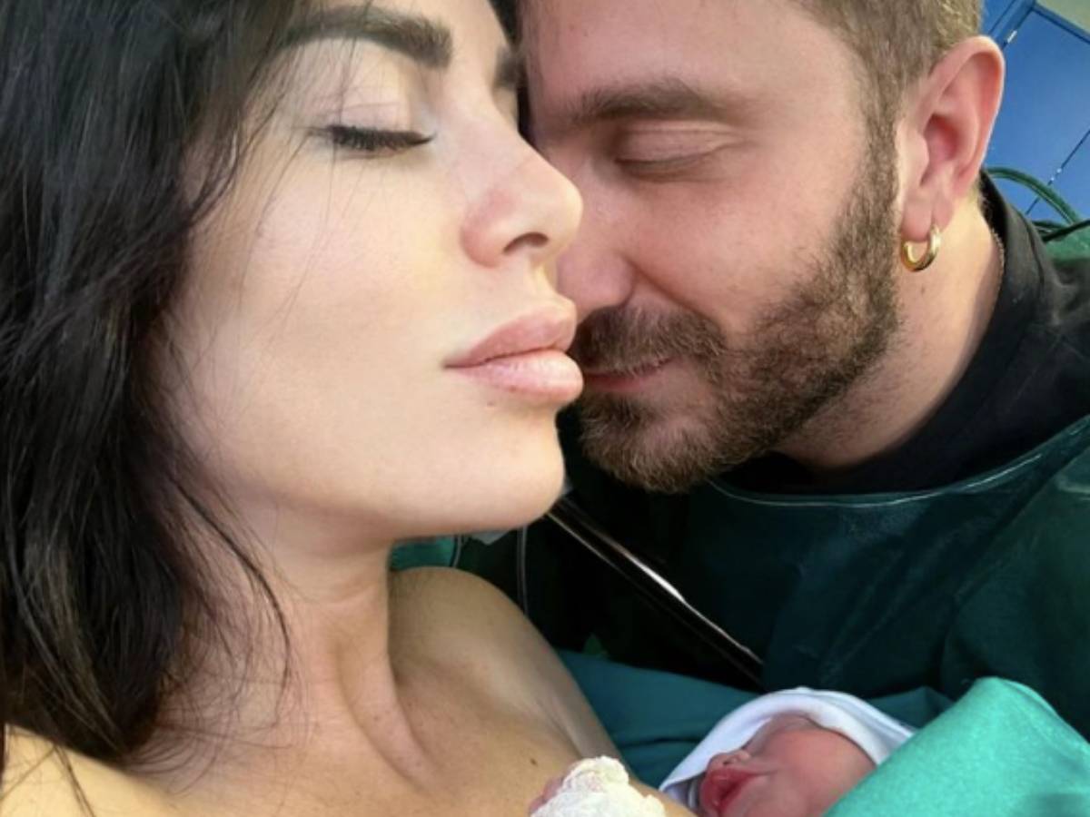 Fine della relazione fra Bianca Atzei e Stefano Corti, i due si sono lasciati