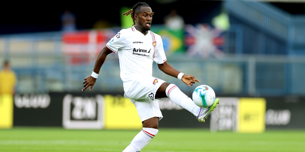 Cremonese, contro il Verona un punto e tanto sacrificio: 0-0