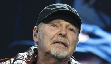 “Mi cascò in testa come la Luna, fu subito amore”