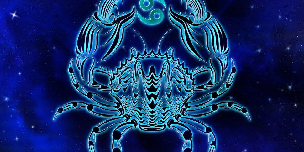 Cancro, tensioni in famiglia per la gestione oculata dei risparmi: l'oroscopo di domani, mercoledì 3 settembre