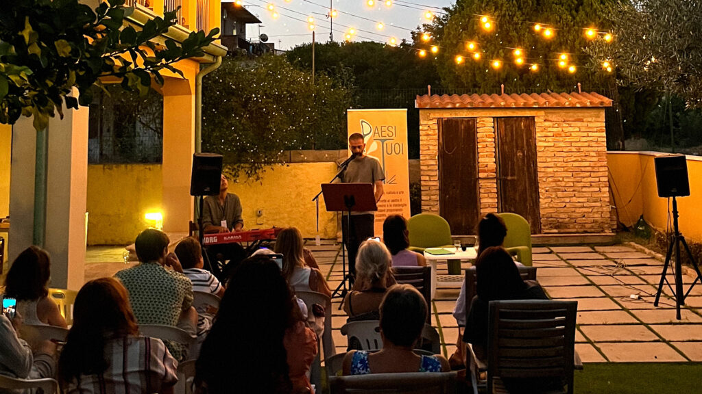 A Brancaleone si parla di letteratura tra gli ulivi e il mare