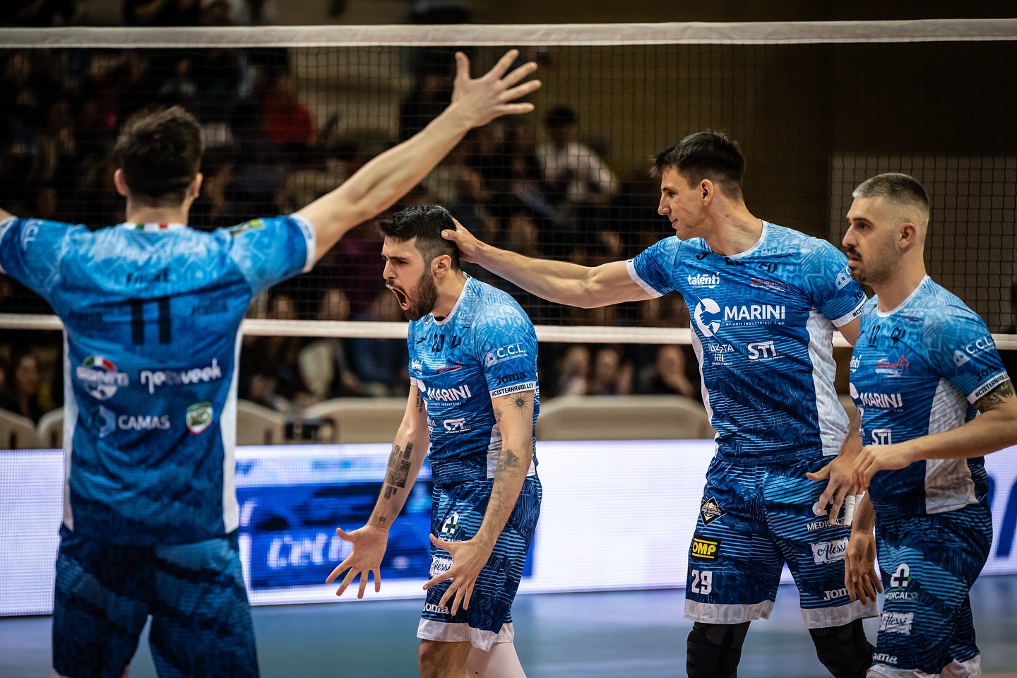 Pallavolo di Superlega, quarto allenamento congiunto della stagione oggi per il Cisterna Volley. - Radio Studio 93