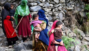 Dopo il sisma, i bambini dell'Afghanistan affrontano una crisi in una crisi