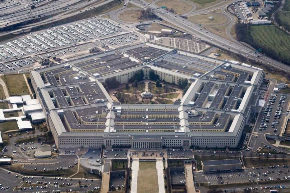Una veduta aerea del Pentagono, sede del Dipartimento della Difesa: diventerà "Dipartimento della Guerra"