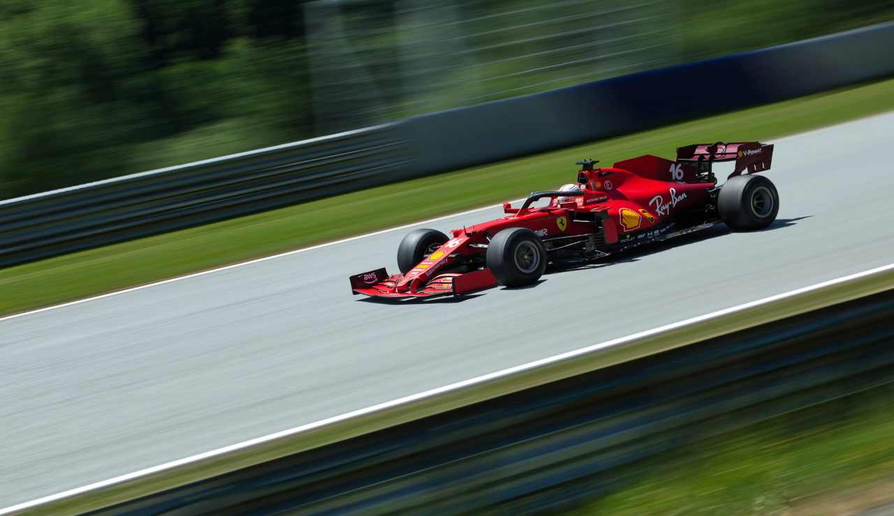 Formula 1, il pilota Ferrari in manette | Questa volta l'ha combinata davvero grossa, la polizia lo seguiva da sei anni