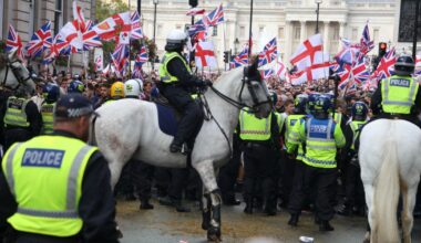 Londra, manifestazione di estrema destra: 110mila persone in piazza