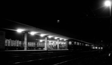 Ravenna, morta 25enne travolta da un treno a Pinarella di Cervia