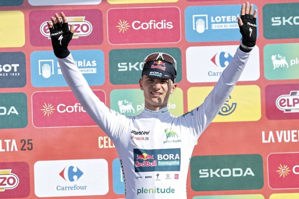Vuelta a España 2025, Giulio Pellizzari: "È stata una buona giornata per me e per Hindley. L'Angliru? Più duro di quanto mi aspettassi"