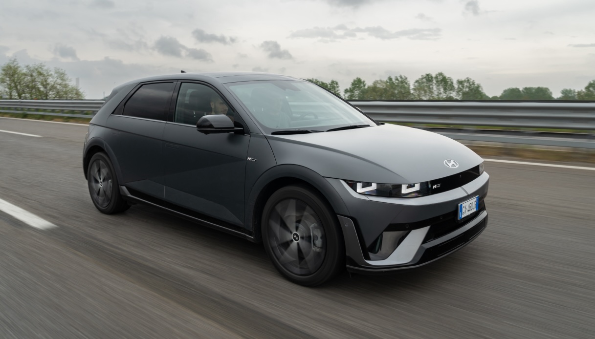 Hyundai Ioniq 5 da record, oltre 600.000 km in 3 anni e ora punta al milione