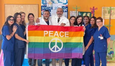 Moscati, bandiera della pace per Gaza: “Ogni bambino ha diritto a cure e protezione”