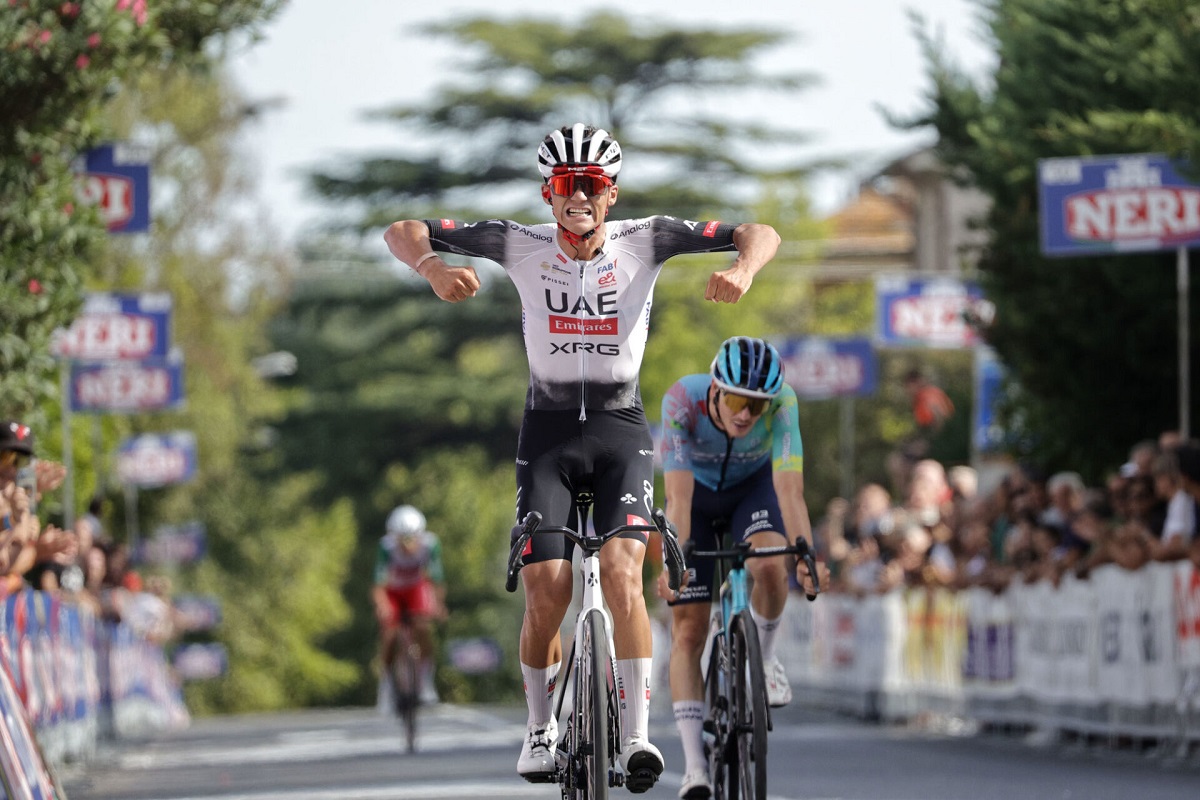 GP Larciano 2025, Isaac Del Toro arriva a 10 vittorie in stagione: "Ho lavorato bene - Il Mondiale? Sì, ci penso, come tanti altri..."