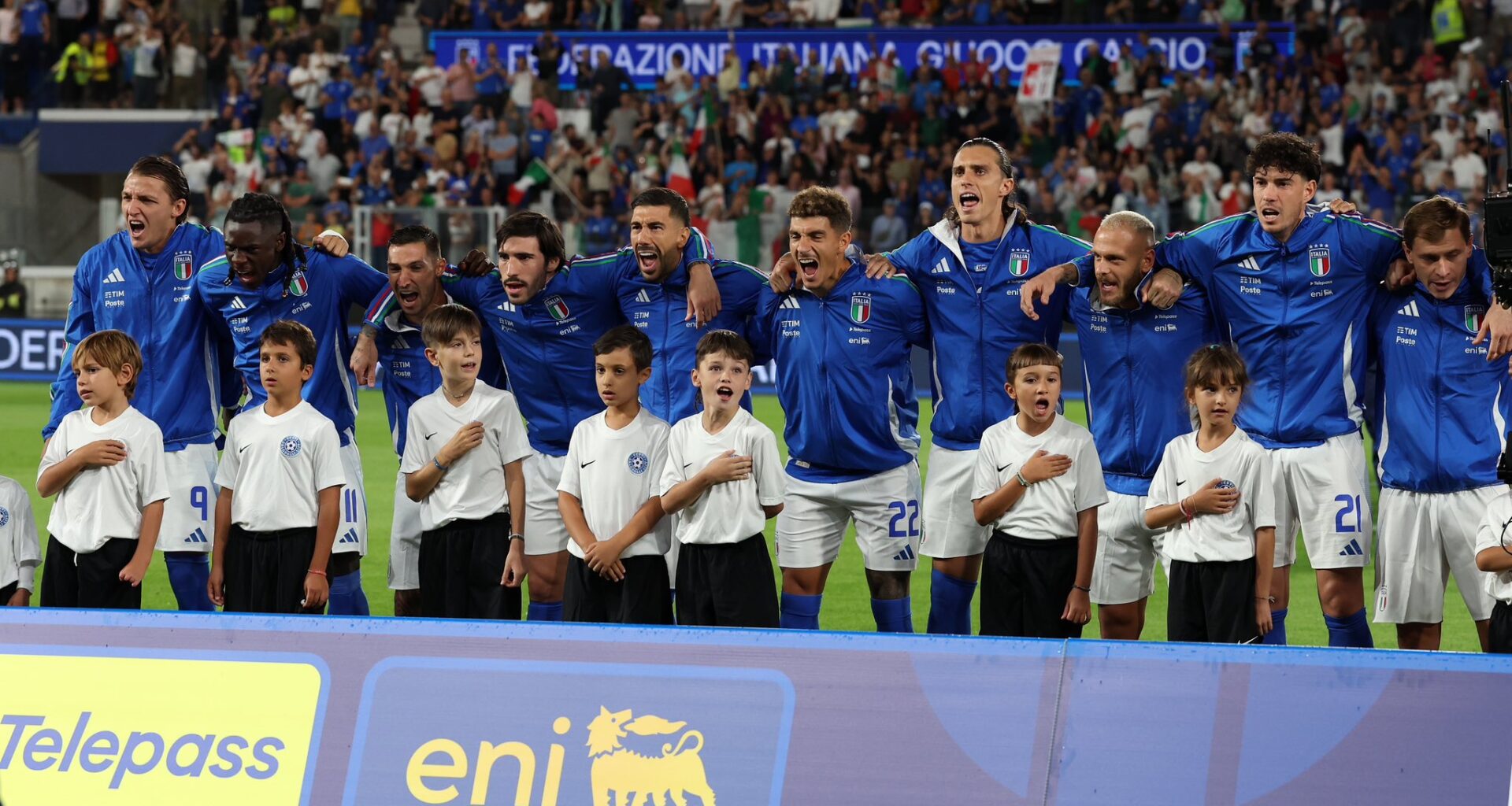 Ascolti TV | Venerdì 5 Settembre 2025. La Nazionale vola al 33.9%, Tradimento cala al 14.6%