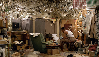 Jeff Wall: fotografo in “modalità pittore”