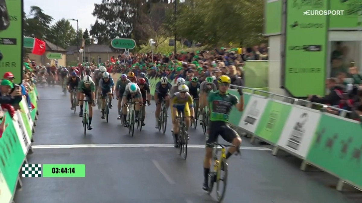 Tour of Britain 2025, Olav Kooij domina anche la seconda volata - 8° Alberto Dainese