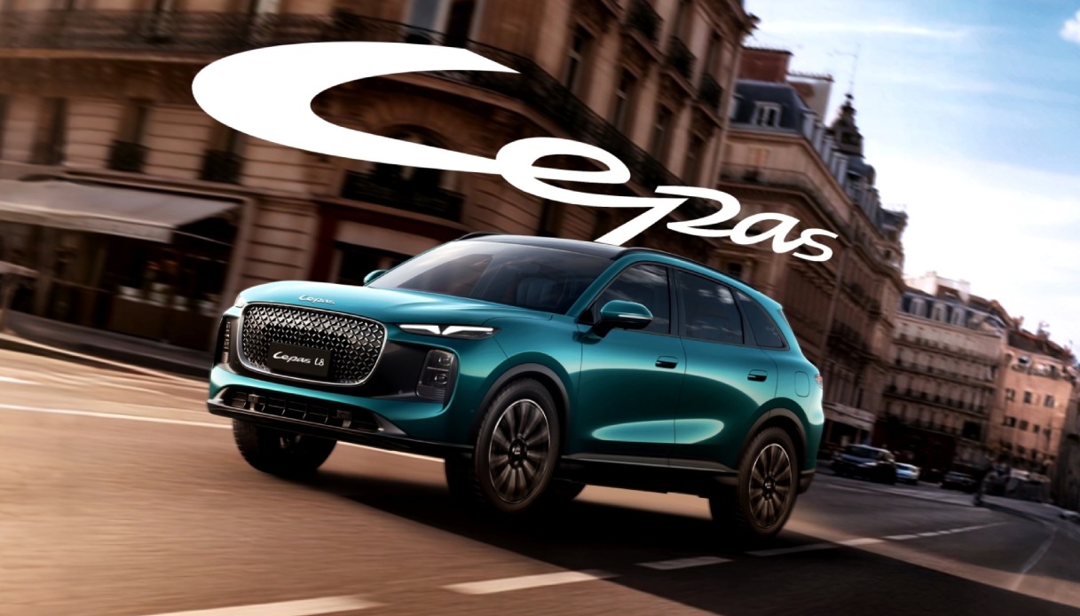 Lepas L8 plug-in Super Hybrid, debutto europeo al Salone Auto Torino 2025