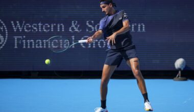 Lorenzo Sonego batte in rimonta Juan Manuel Cerundolo e supera il primo turno a Chengdu