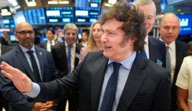 Milei, sconfitta elettorale a Buenos Aires. I timori degli investitori