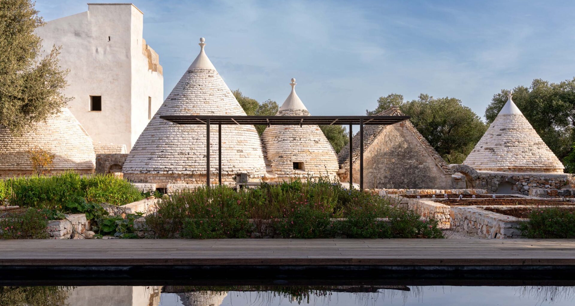 Una masseria con trulli da sogno ristrutturata a Ostuni
