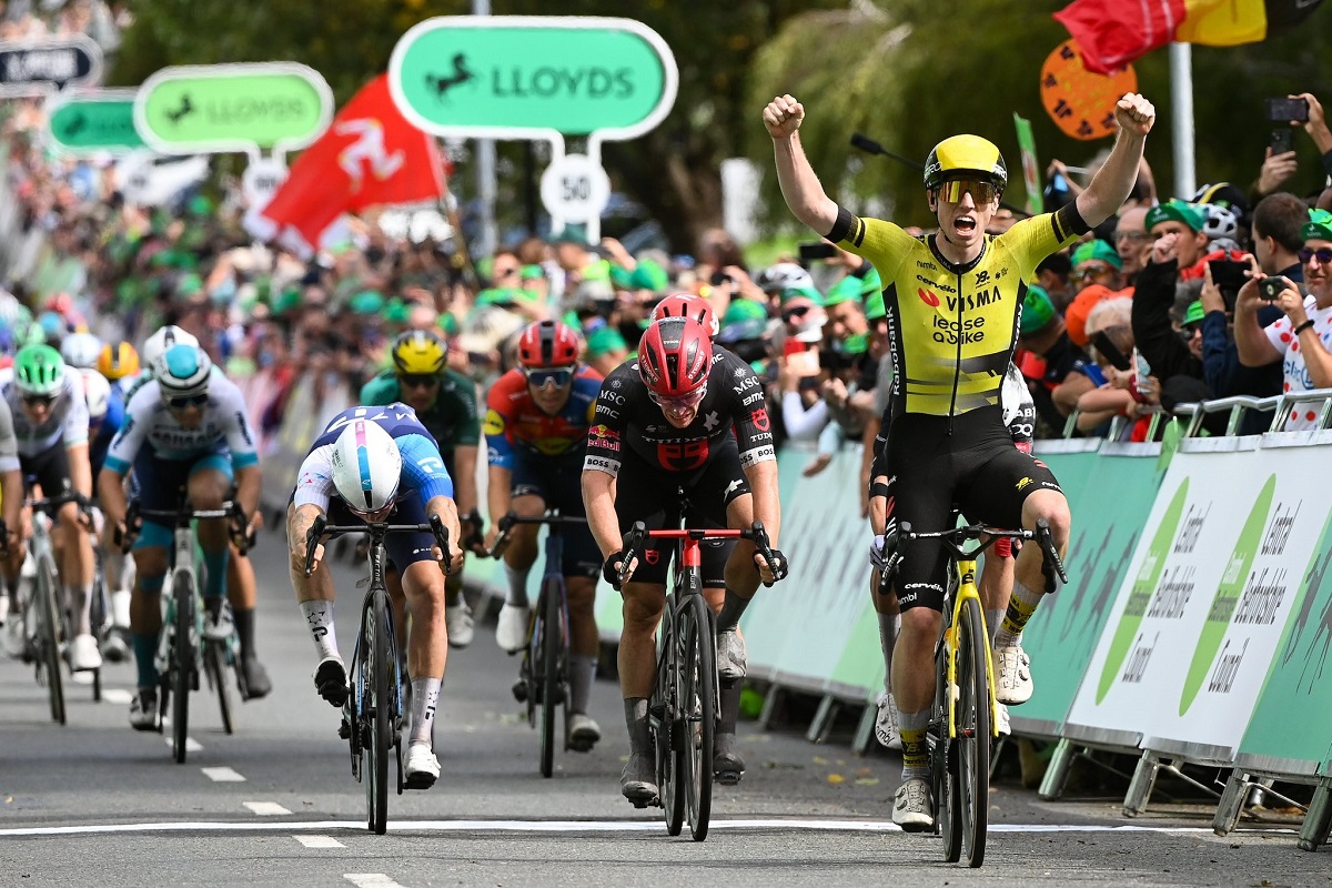 Tour of Britain 2025, continua il dominio Visma | Lease a Bike: stavolta vince Matthew Brennan su Alberto Dainese