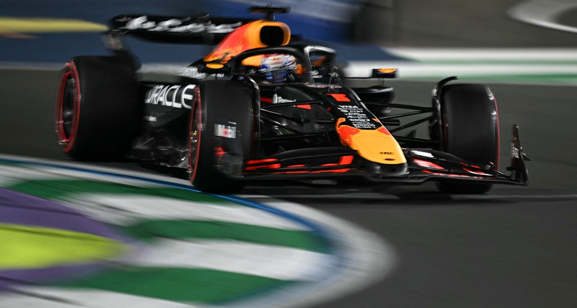 gli orari TV su Sky e TV8