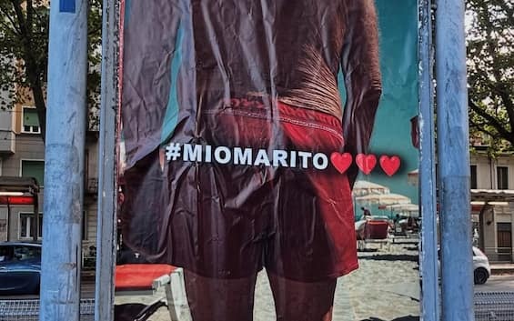 Siti sessisti, 'Mio Marito': la provocazione dello street artist a Torino