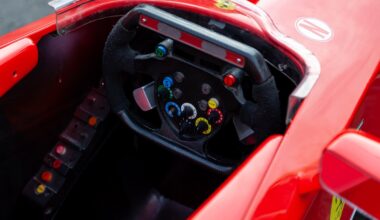 arrestato il pilota al volante di una Ferrari fake