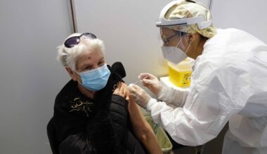 Covid-19, gli Stati Uniti revocano l’autorizzazione ai vaccini poco testati.