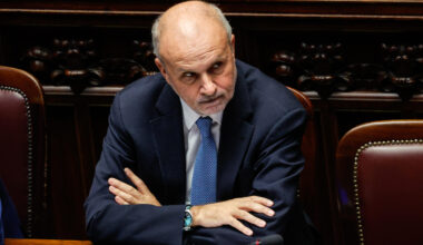 Il caso del gruppo di esperti sui vaccini: perché il ministro Schillaci ha deciso di scioglierlo