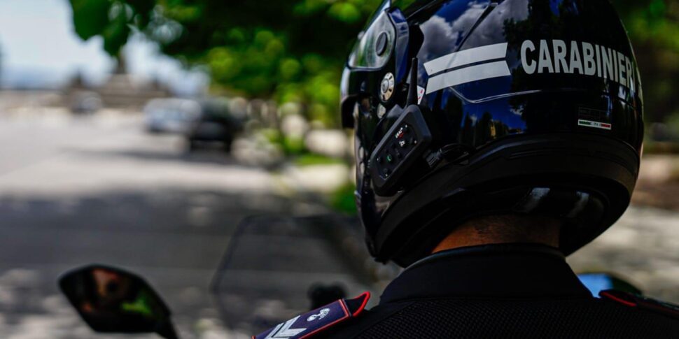 Caltanissetta, chiede l'aiuto dei carabinieri ma viene arrestata per maltrattamenti
