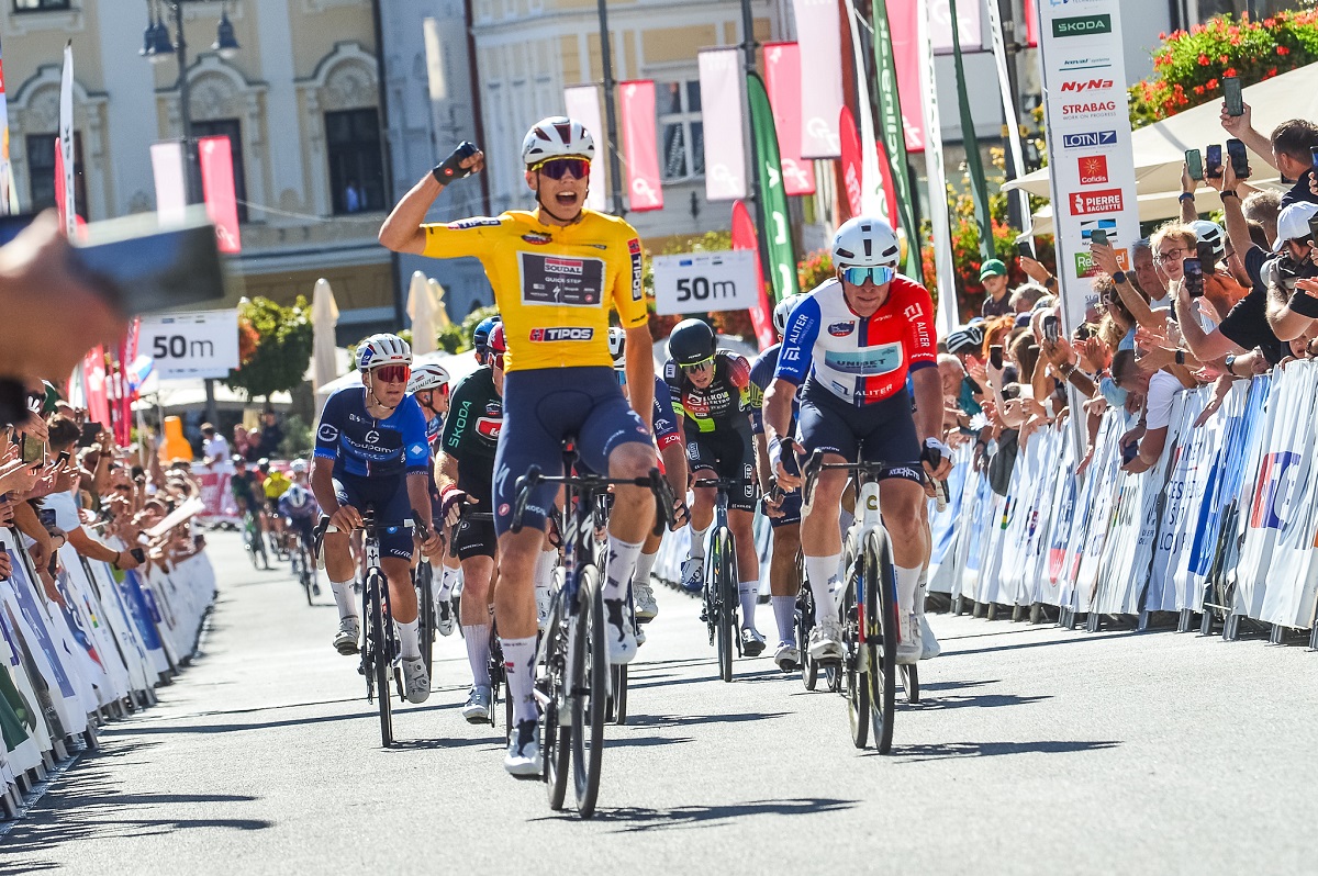 Giro di Slovacchia 2025, tripletta Paul Magnier! 8° Alessio delle Vedove