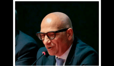 "Ecco l’analisi con riferimento normativo. La legge italiana è chiara... la tutela dei minori stranieri non accompagnati è affidata ai Comuni... lo stabilisce la cosiddetta Legge Zampa del 2017, che obbliga i servizi sociali comunali a garantire accoglienza, vitto, alloggio, scuola, assistenza sanitaria e percorsi di integrazione a questi ragazzi"