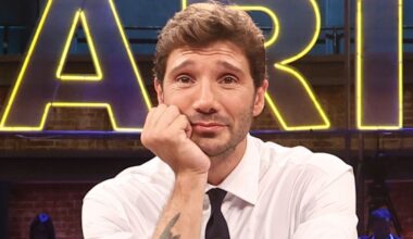 Affari Tuoi, Stefano De Martino deluso, Raffaele perde tutto