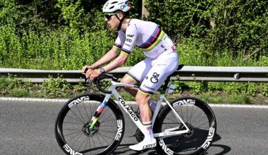 Alaphilippe rinasce con una stoccata da vecchi tempi. Pogagar non incide, Bettiol sul podio